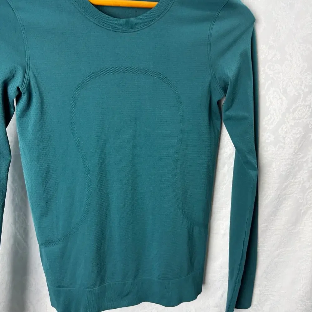 lululemon Teal Seamless Long Sleeve Athletic Top No Tag